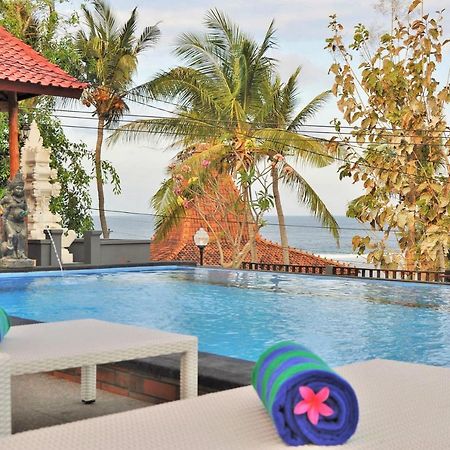 Surya Chandra Beach Bungalow Batununggul Exterior foto