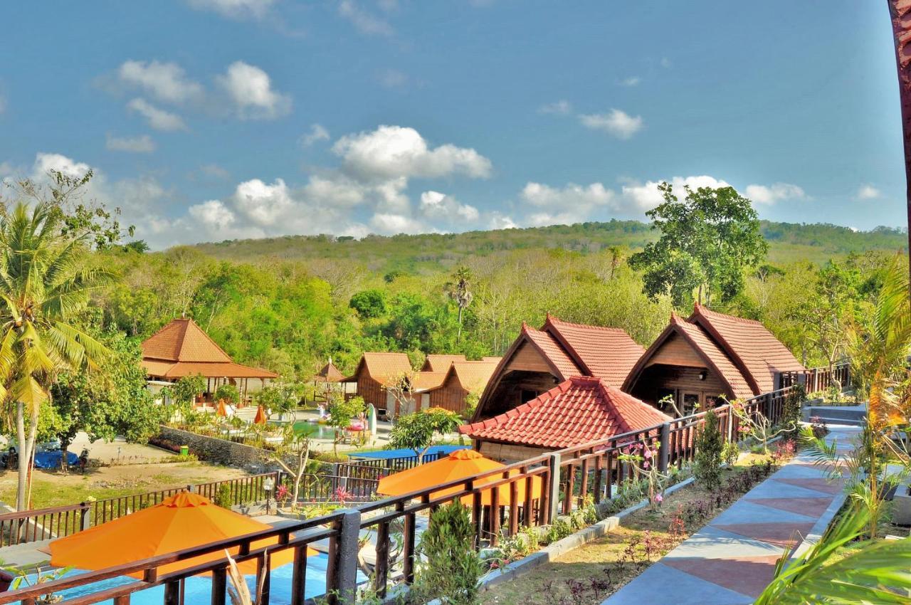 Surya Chandra Beach Bungalow Batununggul Exterior foto