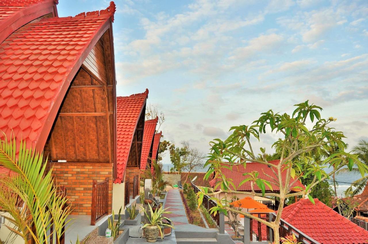 Surya Chandra Beach Bungalow Batununggul Exterior foto