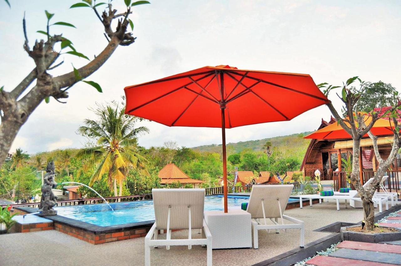 Surya Chandra Beach Bungalow Batununggul Exterior foto