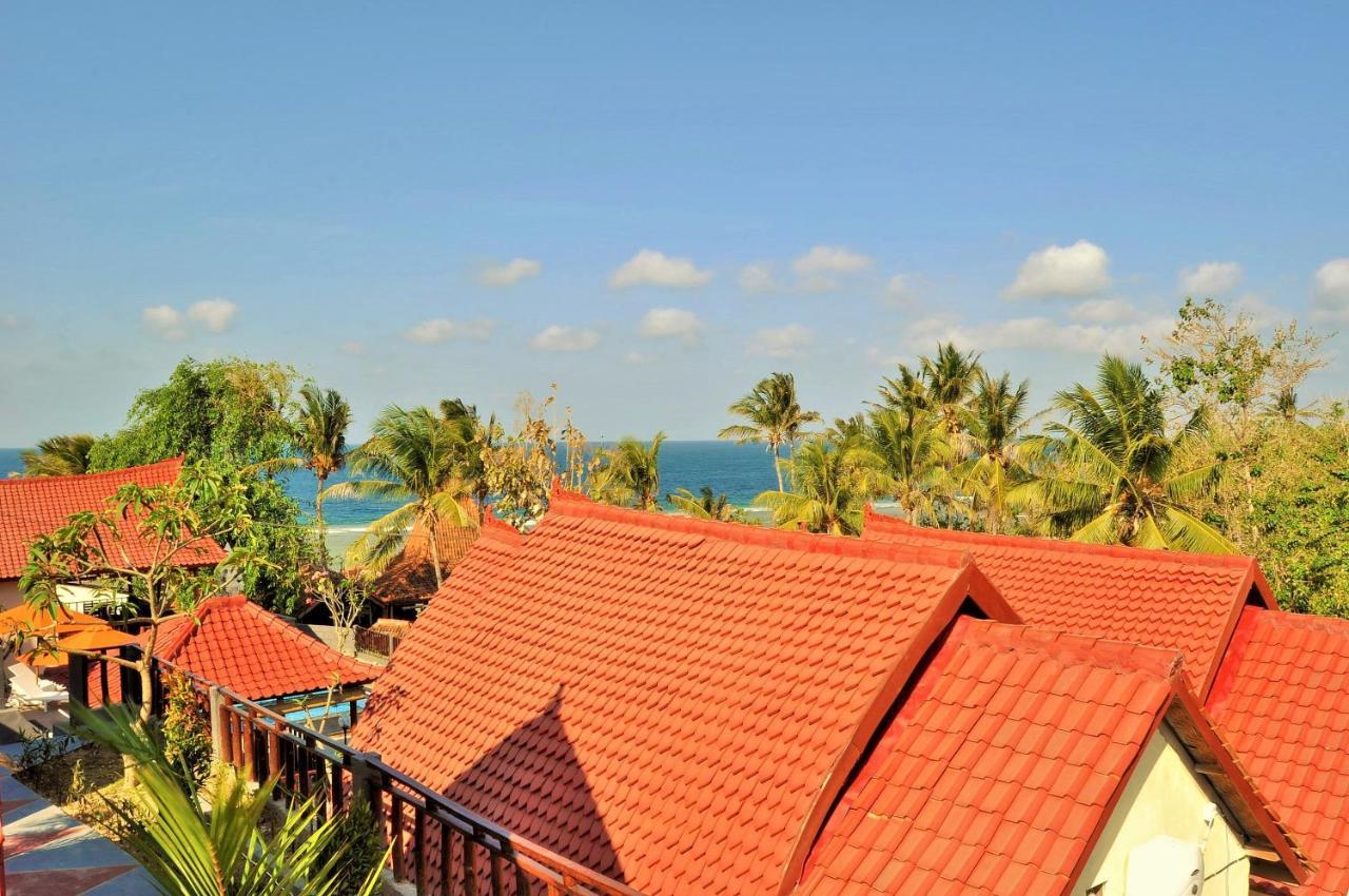 Surya Chandra Beach Bungalow Batununggul Exterior foto